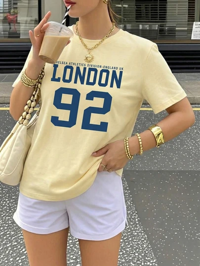 Camiseta casual de manga corta con cuello redondo y estampado de atletismo de Chelsea de Londres 92 en color amarillo vintage para mujer