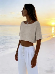 Áo thun nữ Sylvia mùa hè khoét cổ tròn, tay ngắn, dáng rộng, nhẹ, thoáng khí, màu trơn, thích hợp mặc đi biển, du lịch. - Màu be - Xem 2