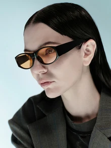 Rollcall 1 Pair Small Black Frame Orange Lens Glasses, Suitable For Outdoor Use Oval Shape Women Fashion Glasses Shades - Orange - View 5