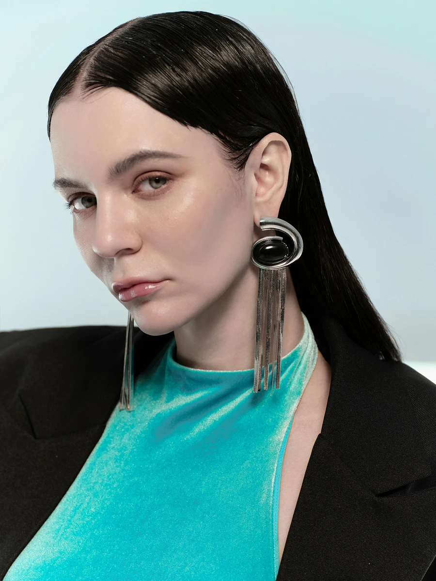Rollcall 1 Pair New Creative Snail Tassel Inlaid Acrylic Elegant And Unique Drop Earrings, Versatile For Daily Wear - Silver - View 1