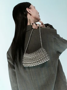 Rollcall 珍珠缀饰超大托特包，单肩腋下包，优雅珍珠包 - 銀色 - 查看 2