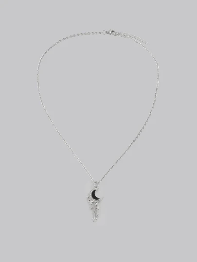 DareSee Gothic Style Bat Necklace, Silver-Plated Framed Witch's Crystal Necklace
