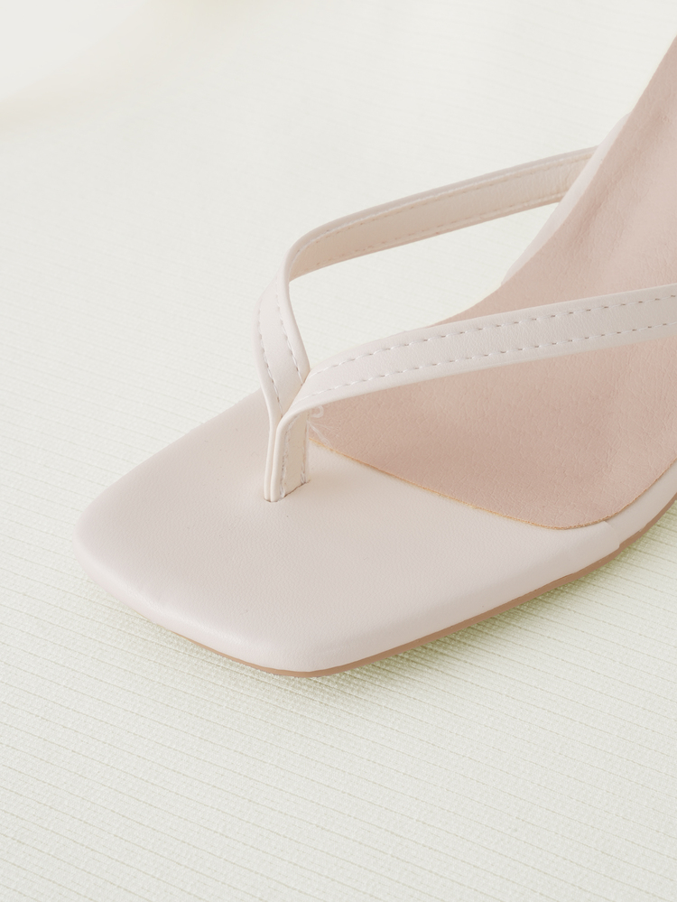 Clariva 女士高跟凉鞋，米色夏季时尚人字拖，性感优雅的小猫跟正式派对鞋，经典简约条纹绑带设计女士细高跟凉鞋，适合搭配连衣裙、日常穿着、返校季 - 米色 - 查看 3