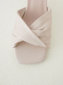 Clariva 女士夏季新款粗跟凉鞋防滑时尚百搭优雅法式女神风高跟鞋适合商务通勤聚会派对 - 米色 - 查看 4