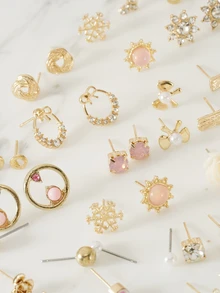 Clariva 時髦花卉圖案,月亮&蝴蝶形狀每天簡約風耳環 - 彩色 - 查看 5