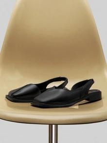 NobleVue 女士平底鞋 2025 设计师奢华扣时尚女士平底鞋露跟尖头休闲女式凉鞋穆勒鞋 - 黑色 - 查看 1