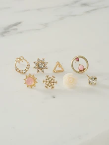 Clariva 時髦花卉圖案,月亮&蝴蝶形狀每天簡約風耳環 - 彩色 - 查看 3