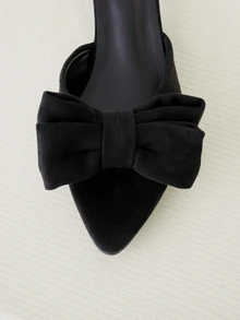 Clariva 2025年新款法式尖头蝴蝶结女士凉鞋，绒面革鞋面，舒适低跟 - 黑色 - 查看 4