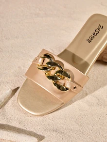 Tropiscape Sandalias de mujer con detalles de cadena en color dorado, cómodas y elegantes para uso en interiores y exteriores, estilo Cottagecore, atuendo de verano - Champán - Ver 5