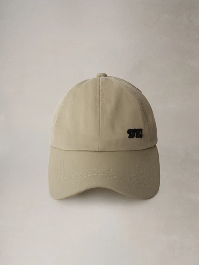 Hatastic Women's Casual Versatile Baseball Cap, Open-Mouth Design, Front Embroidered Letter Decor, Back Opening For Ponytail, Comfortable & Fashionable, Suitable For Daily Wear And Sports