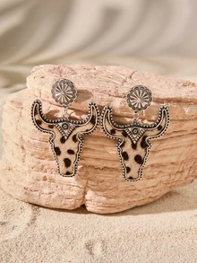 Tropiscape 1 Pair Retro Bull Head Design Fashion Personalized Earrings, Leopard Print Horse Hair Unique Exaggerated Earrings - Multicolor - View 4