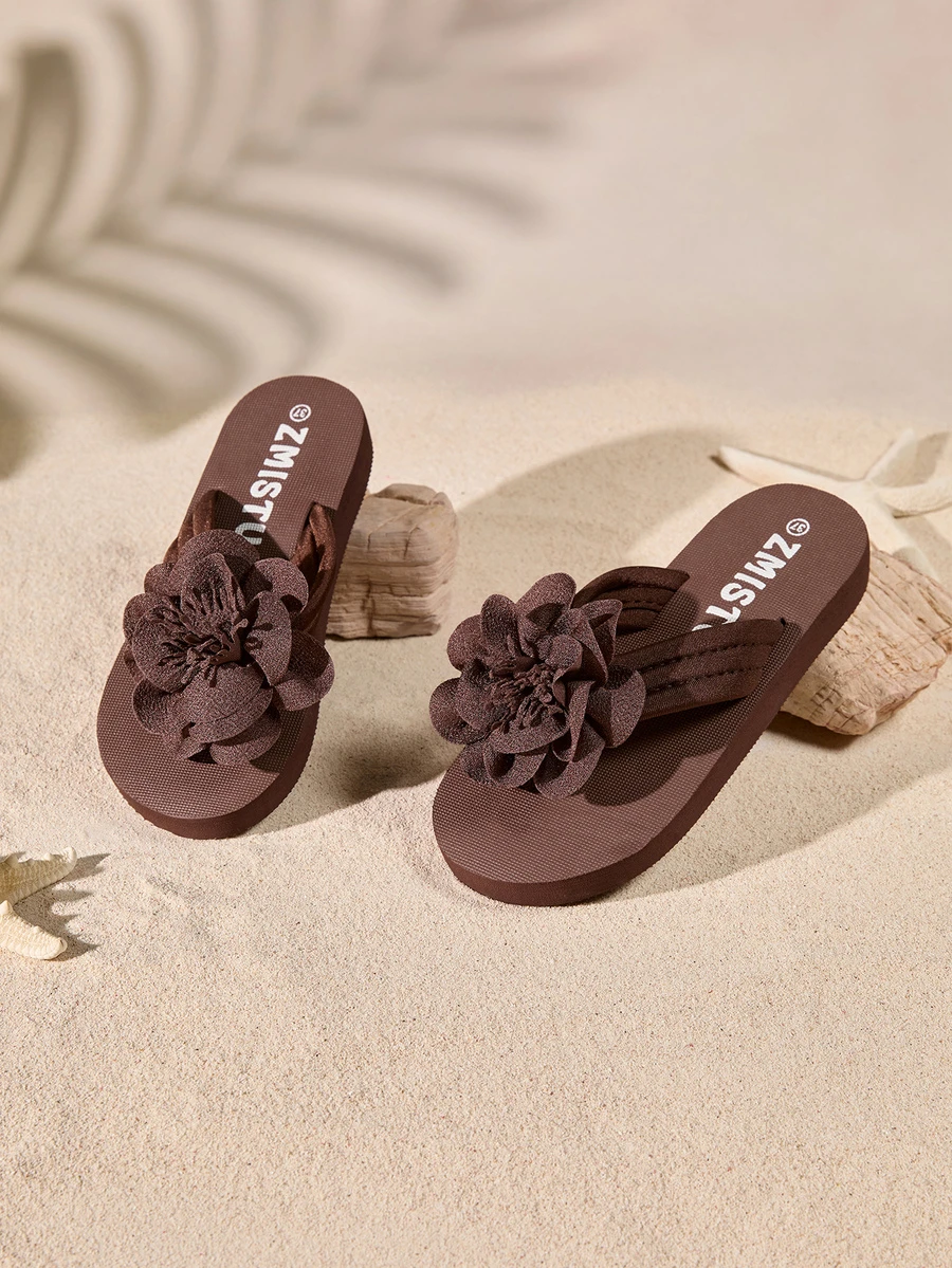 Tropiscape Dép xỏ ngón đế dày đi biển thời trang mới mùa hè 2025 dành cho nữ, họa tiết hoa (Gợi ý đặt hàng lớn hơn một cỡ nếu bạn có bàn chân rộng!) - Màu nâu Mocha - Xem 1