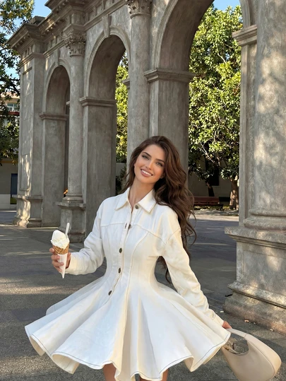Vestido camisero blanco elegante para mujer, vestido mini entallado y acampanado de manga larga con cuello y abotonadura para uso diario, brunch y fiestas
