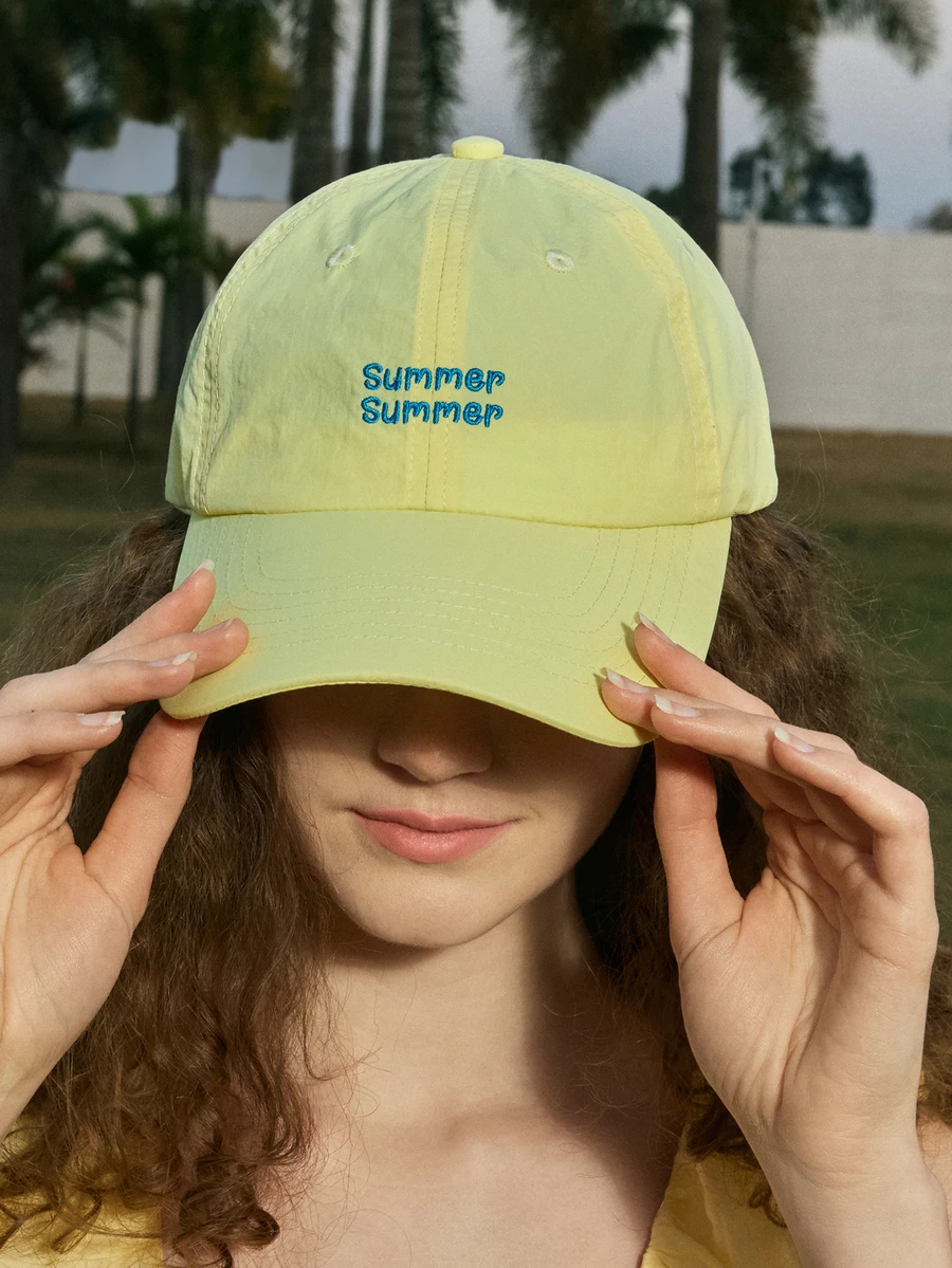 Hatastic Mũ lưỡi trai mềm mại, màu kẹo ngọt, in chữ thời trang, thoáng khí, chống nắng dành cho nữ, thích hợp cho các hoạt động ngoài trời mùa xuân/hè, du lịch, lễ hội âm nhạc. - mũ bóng chày khô nhanh - Xem 1