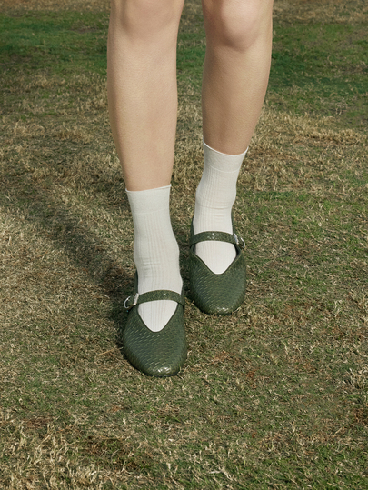 Hatastic 女士新款平底鞋，时尚方头，金属扣，橄榄绿色编织图案，玛丽珍芭蕾平底鞋，适合日常穿着、散步、工作、度假、派对、时装秀，可搭配牛仔裤、裙子、连衣裙，休闲舒适