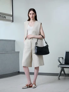 CHICVUE Fashionable New Minimalist Crescent Bag Versatile Crossbody Shoulder Bag, Suitable For Shopping, Wallets, Shopping, Young Women, College Students, Newcomers, White-Collar Workers. They Are Very Suitable For Offices, Universities, Work, Business, Commuting, Outdoor Activities, Travel, And Outings - Black - View 4