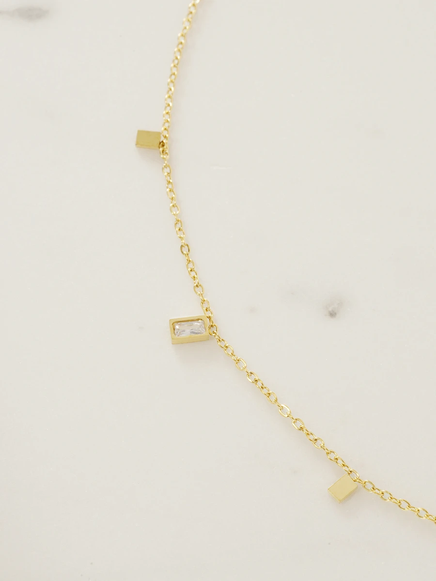 Clariva 水滴形不锈钢项链，轻巧，奢华简约设计，用途广泛且抗锈蚀，韩式/日式风格 - 金色 - 查看 1