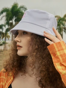 Hatastic 1pc Unisex Embroidered "NO BAD VIBES" Breathable Casual Bucket Hat, Versatile Outdoor Sun Protection - White - View 2