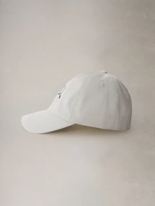 Hatastic 1pc Beige Baseball Cap With 2 Heart Designs, Unisex Outdoor Sun Hat, Essential Item - Beige - View 3