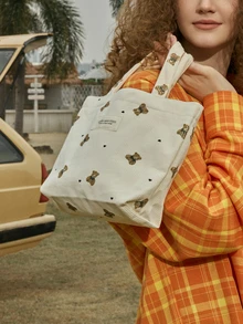 Hatastic 1 chiếc túi tote vải canvas Mibai Kaqi dành cho nữ, họa tiết gấu màu hồng và xanh nhạt, túi xách tay nữ, túi đeo vai, quà sinh nhật cho mẹ, túi đeo chéo, túi công sở, túi đi học, túi xách nhỏ, túi vải canvas, túi tote có khóa kéo, túi tote đeo vai nữ, màu xanh dương chủ đề lễ hội âm nhạc. - Nhiều màu - Xem 4