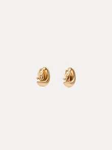 TuEzra Fashionable Non-Pierced Clip-On Earrings For Women - Yellow Gold - View 3