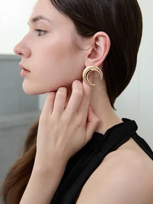 CHICVUE 1 Pair Minimalist Fashion Crescent Moon Shape Stud Earrings, Style For Women - Yellow Gold - View 4