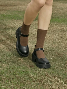 Hatastic 2025年新款厚底玛丽珍鞋，适合搭配连衣裙，带扣乐福鞋，复古百搭 - 黑色 - 查看 4