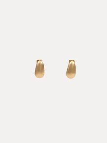 TuEzra Fashionable Non-Pierced Clip-On Earrings For Women - Yellow Gold - View 1