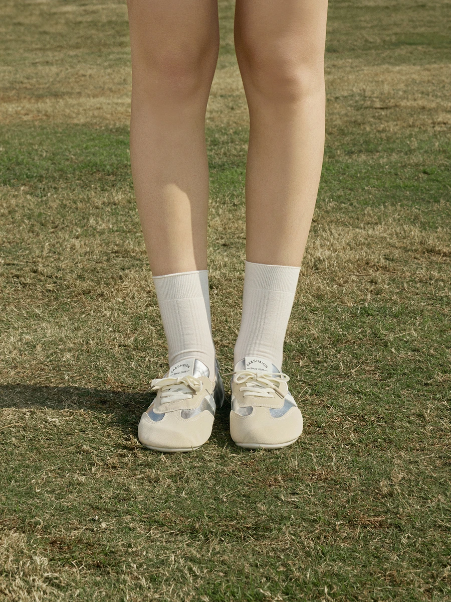 Hatastic Soft Bottom Retro Casual Ballet Flats For Women, Lace-Up, Versatile, Suitable With Skirts, Slip-On, Minimalist Sneakers - Silver - View 1