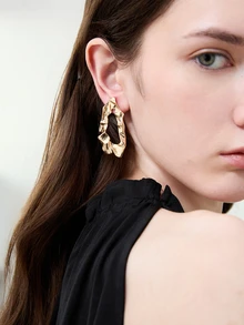 CHICVUE 1對誇張大的空心歐美風格女式耳釘 - 幾何耳環 - 查看 1