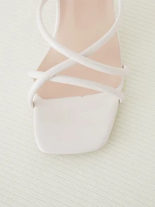 Clariva 全新大码女式舒适简约交叉露趾方头百搭细跟皮革高跟凉鞋，休闲时尚户外沙滩夏季鞋 - 白色 - 查看 5