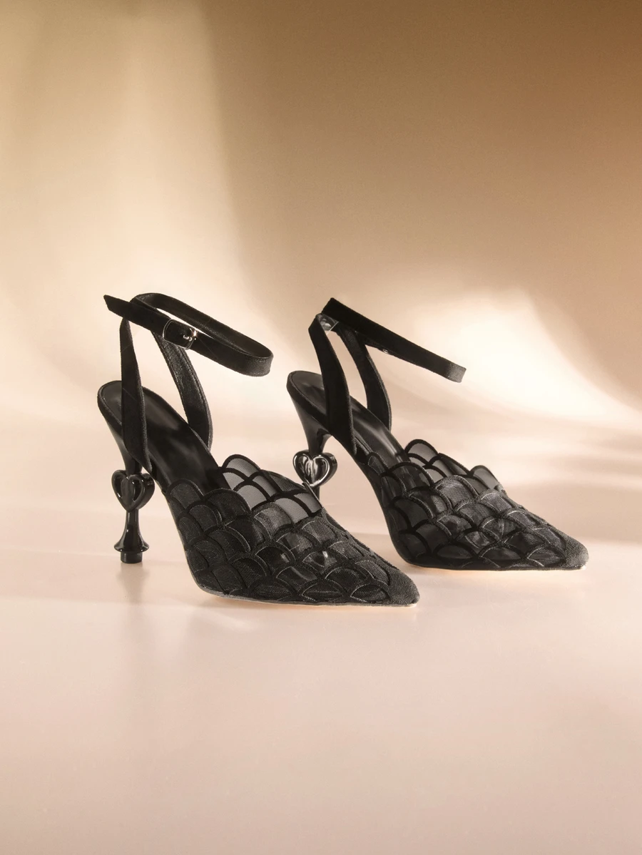 Etoivie Giày sandal nữ mùa Thu/Đông 2024 kiểu nàng tiên cá mũi nhọn gót lệch quai màu đỏ, sandal lưới đen thiết kế độc đáo, thanh lịch, thích hợp cho tiệc cưới. - màu đen - Xem 1