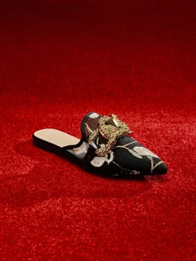 Etoivie 女士优雅尖头平底网眼穆勒鞋，金属搭扣装饰，鞋面图案随机，适合春夏婚礼穿着。 - 彩色 - 查看 1