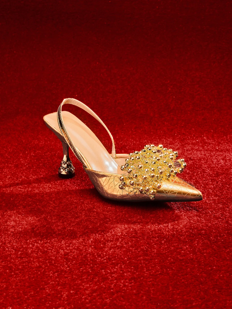 Etoivie Herbst/Winter 2025 Damen Metallic Perlen Dekor Spitze Zehenpumps mit Pyramidenabsatz, modische Outdoor-Pumps, elegant, für Partys, Hochzeiten - Gold - Übersicht 1