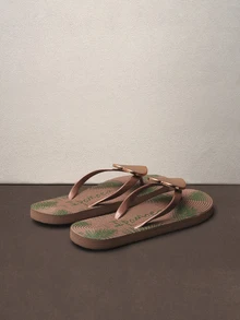 Hatastic Women's Summer Metallic Heart Flip Flops, Tropical Plant Floral Elements, Sandals Music Fest Back To School Halloween - Apricot - View 4
