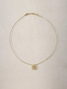 Hatastic 1 件优质不锈钢项链，四叶草和心形小盒设计，百搭，独特，适合作为礼物送给朋友 - 銀色 - 查看 1