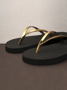 Hatastic 女士金属色人字拖，时尚金色音乐节人字拖 - 金色 - 查看 3