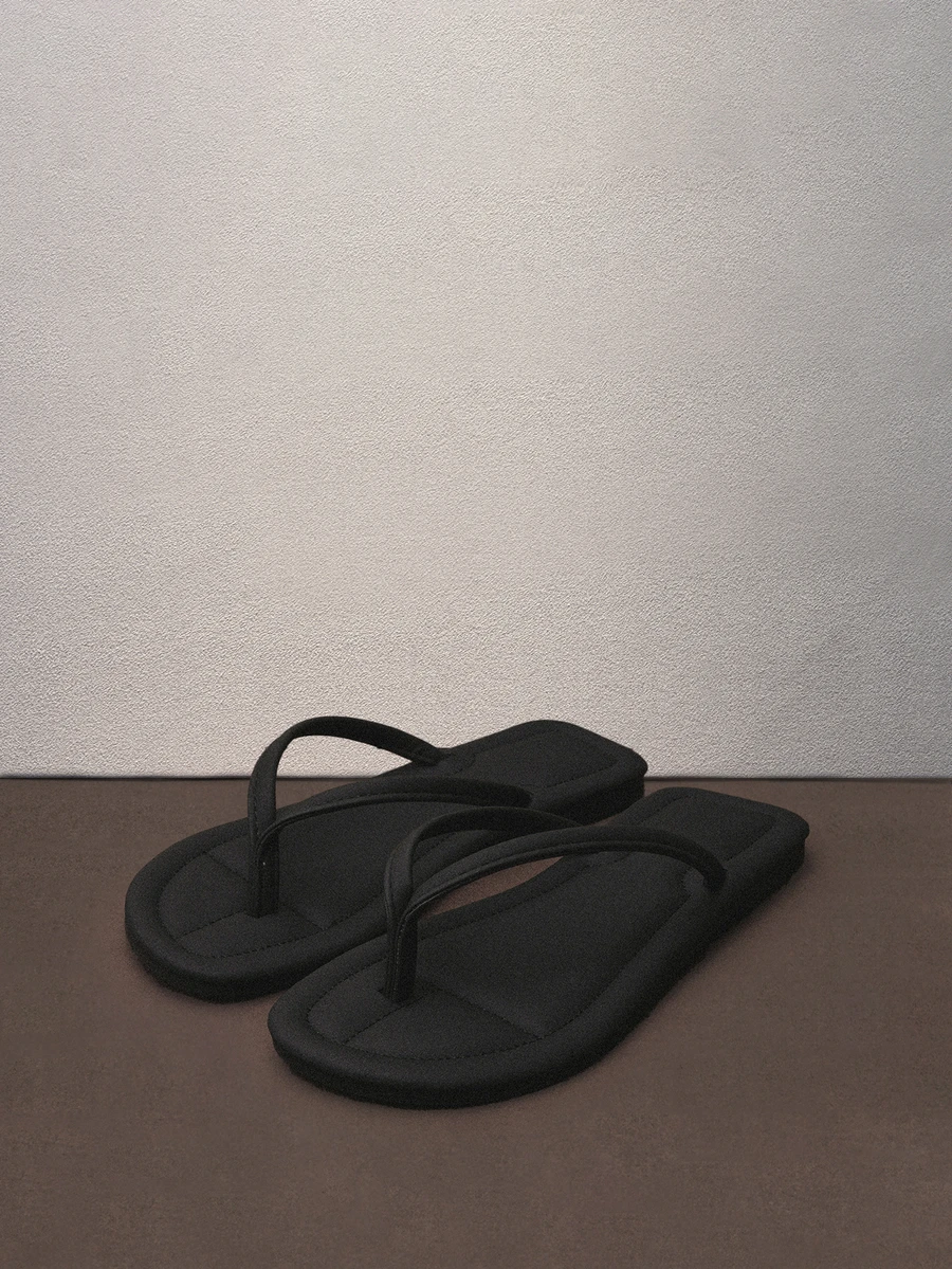 Hatastic 法式软底人字拖女式户外鞋，2025夏季新款多功能高端罗马沙滩拖鞋音乐节 - 黑色 - 查看 1