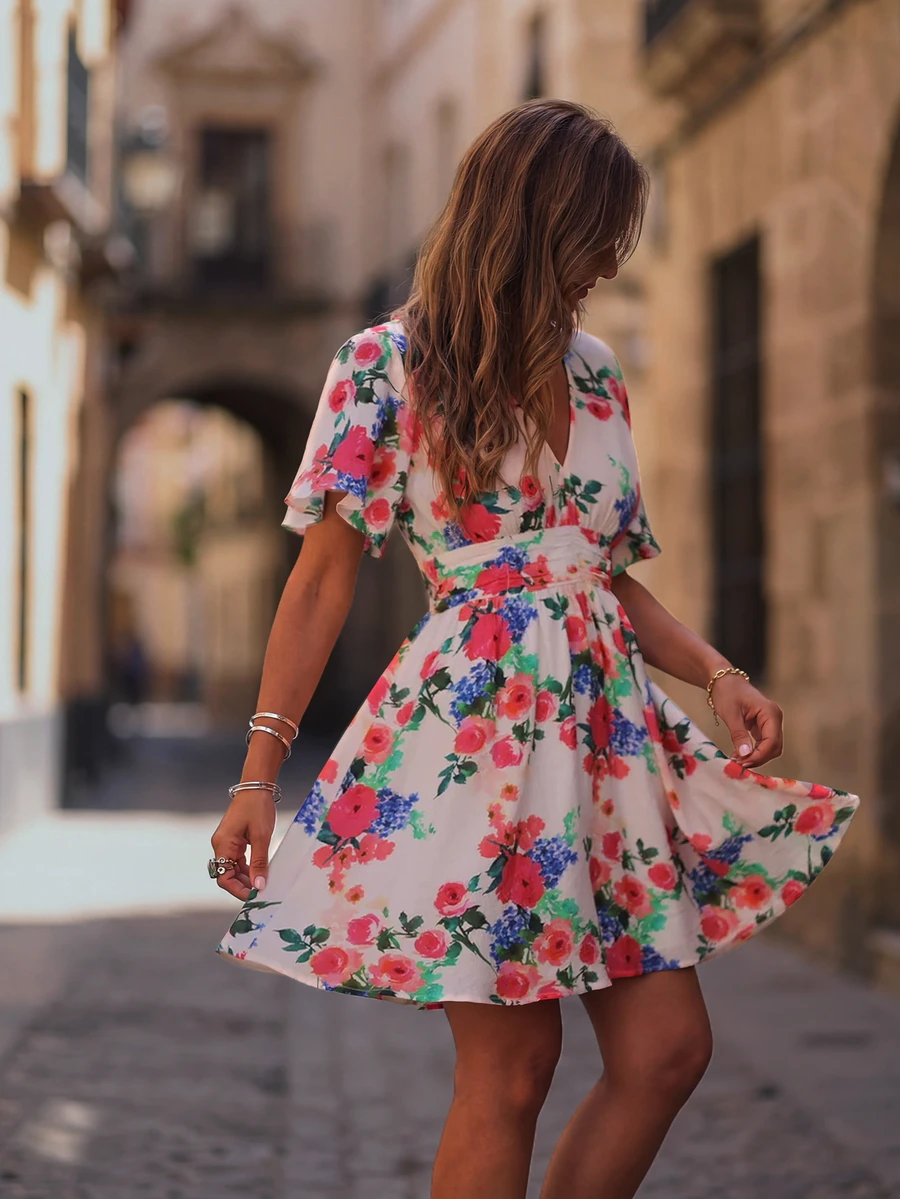 女士波西米亚风印花V领短袖褶皱A字迷你连衣裙，喇叭下摆 - 粉色 - 查看 1