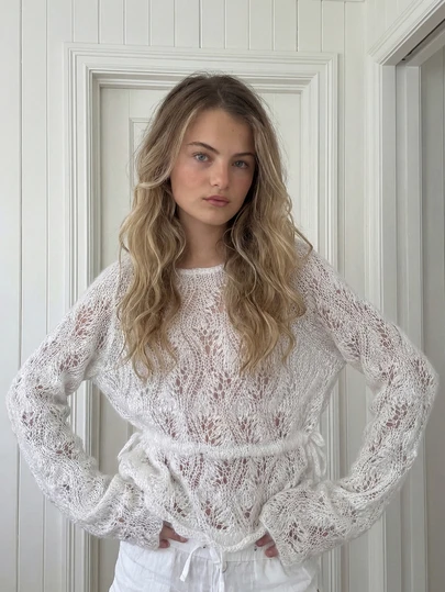 ملابس علوية كاجوال أنيق للنساء بتصميم أبيض مفرغ مع خصر مشدود وسحاب، أكمام طويلة مصنوعة من الكروشيه، قصير الطول، أنيق وكاجوال، مناسب للارتداء اليومي، العطلات، الشاطئ والمناسبات