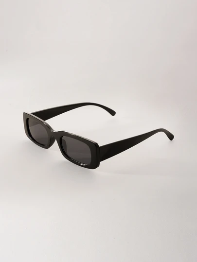 Clariva 一副Y2K风格方形眼镜，男女皆宜的复古休闲沙滩时尚眼镜，适合夏季海滩、户外活动、旅行，休闲矩形镜框，适合外出和返校季佩戴。