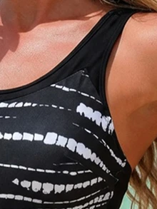 2pcs Women's Tie-Dye Print Tankini Swimwear Set, With Ruched Tummy Control Flowy Swimwear Top And Men's Swim Trunks Bottom, Modest Beach Holiday Swimwear Vacation Black - Black - View 5