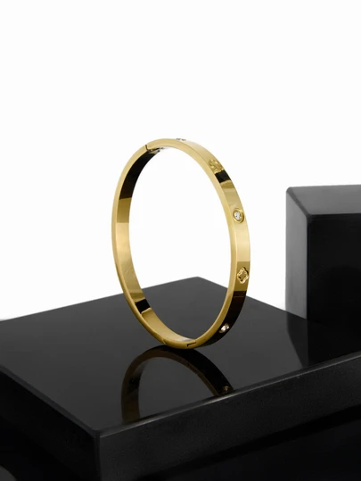 CHICVUE Brățară stivuibilă din oțel inoxidabil placată cu aur de 18K, cu lanț și design de trifoi, stil la modă pentru femei, potrivită pentru casual, petrecere, sărbători, ziua de naștere, nuntă, cadou de Ziua Îndrăgostiților, mamă, Ziua Mamei, cadou