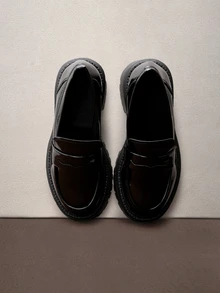 Hatastic Giày lười nữ đế dày chống trượt, mũi tròn, kiểu dáng punk Anh Quốc, thời trang thường ngày, thoải mái, tôn dáng, thích hợp cho các hoạt động ngoài trời, lễ hội âm nhạc, năm 2026. - màu đen - Xem 3