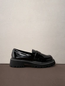 Hatastic Giày lười nữ đế dày chống trượt, mũi tròn, kiểu dáng punk Anh Quốc, thời trang thường ngày, thoải mái, tôn dáng, thích hợp cho các hoạt động ngoài trời, lễ hội âm nhạc, năm 2026. - màu đen - Xem 5