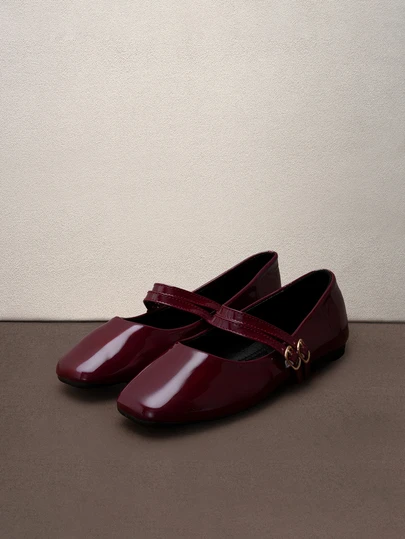 Hatastic Zapatos de estilo Mary Jane franceses vintage, de cuero patentado burdeos con punta cuadrada, correa con hebilla, elegantes y versátiles, suela blanda, de moda y cómodos para usar todo el día, zapatos planos para mujer, nuevos, sencillos, de slip-on casual, diseño de doble correa brillante con hebilla, adecuados para el Día de San Valentín, el Día de la Madre, bodas, fiestas, uso en la oficina (el tamaño es pequeño, los zapatos son estrechos, se sugiere pedir una talla talla grande grande) Festival de música