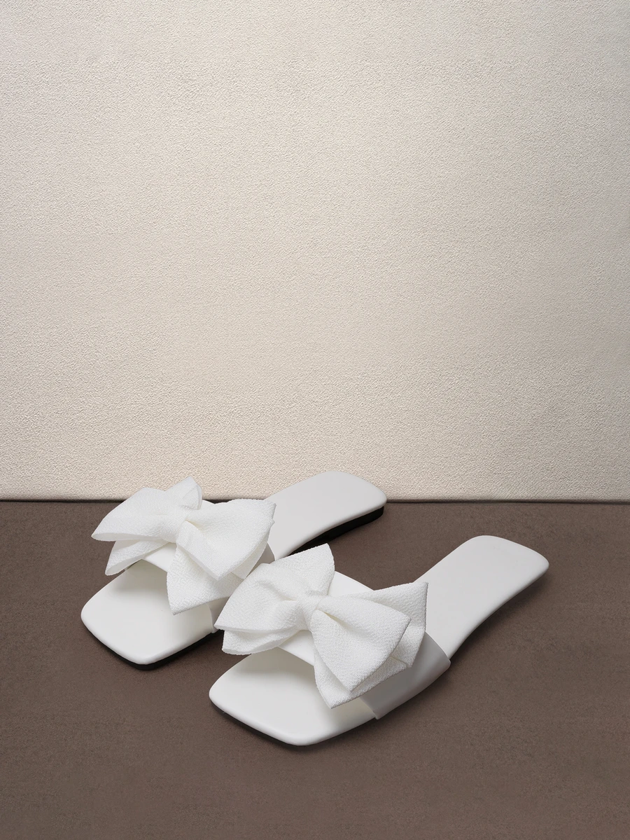 Hatastic Women's Fashion Flat Square Toe Slip-On Sandals, Versatile Ladies Summer Beach Slides Non-Slip Music Fest - White - View 1