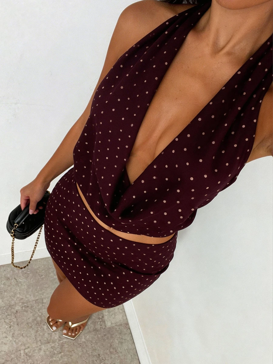 深V领波点吊带上衣和迷你裙套装，适合派对、晚宴、海滩穿着，春夏款 - 咖啡棕 - 查看 1