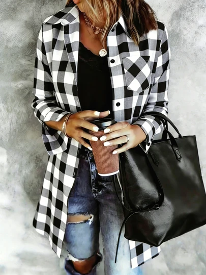 Áo khoác sơ mi kẻ caro cỡ lớn dành cho nữ, áo khoác sơ mi kẻ caro tay dài cổ điển có cúc và túi.
