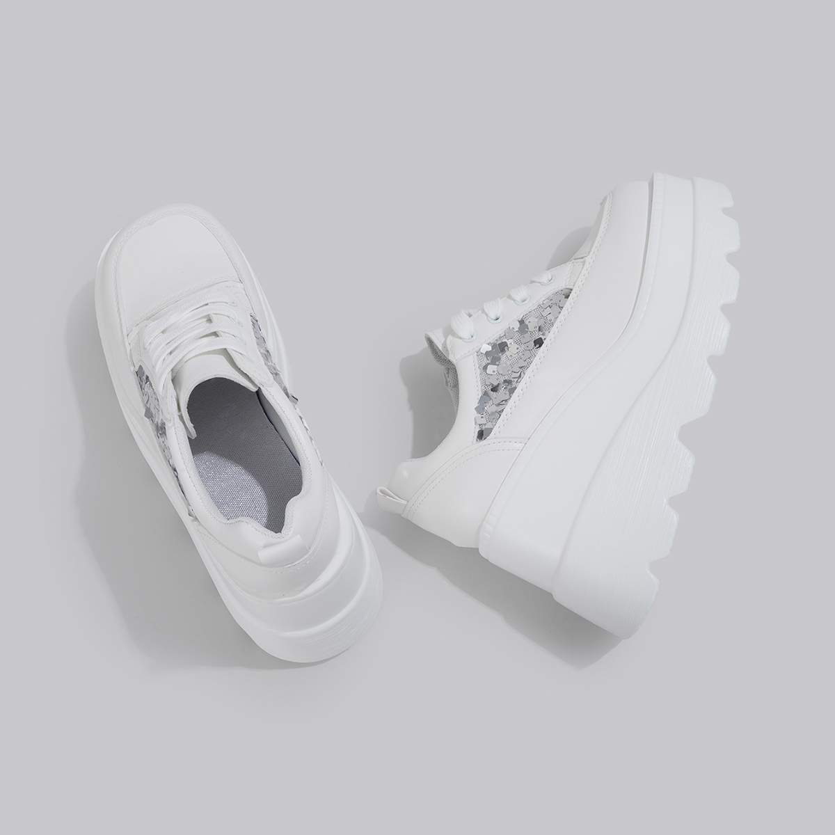Zapatillas de plataforma con cordones de malla transpirable para mujeres, suela gruesa, calzado casual y de moda punk para exterior, nuevas para prima